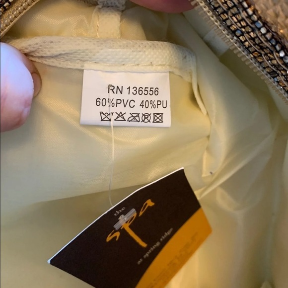 Rose gold metallic wristlet bag - Picture 7 of 8